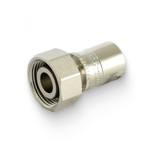 Муфта с накидной гайкой 16 x 3/4" ЕК х 2.0 с гильзой